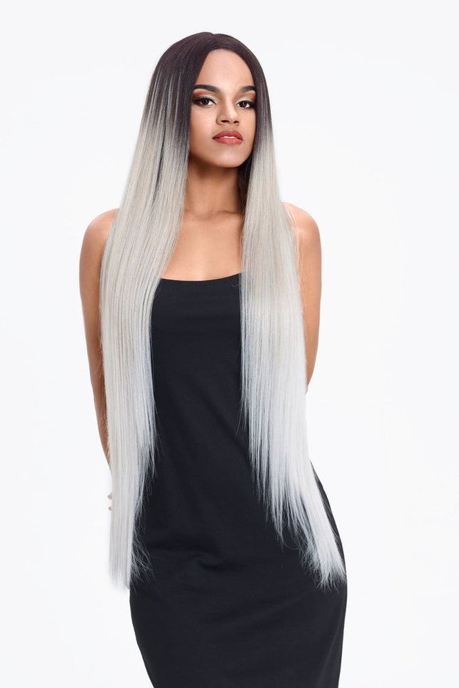 Sleek Spotlight 101 Synthetic Lace Front/ Parting Wig - Lima