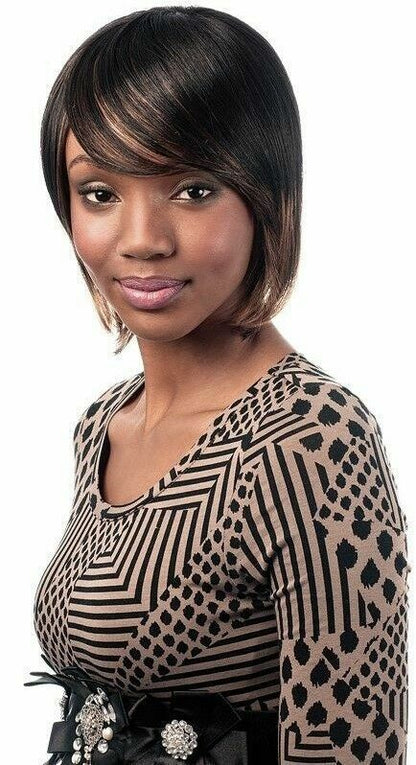 Sleek Synthetic Wig – Nia